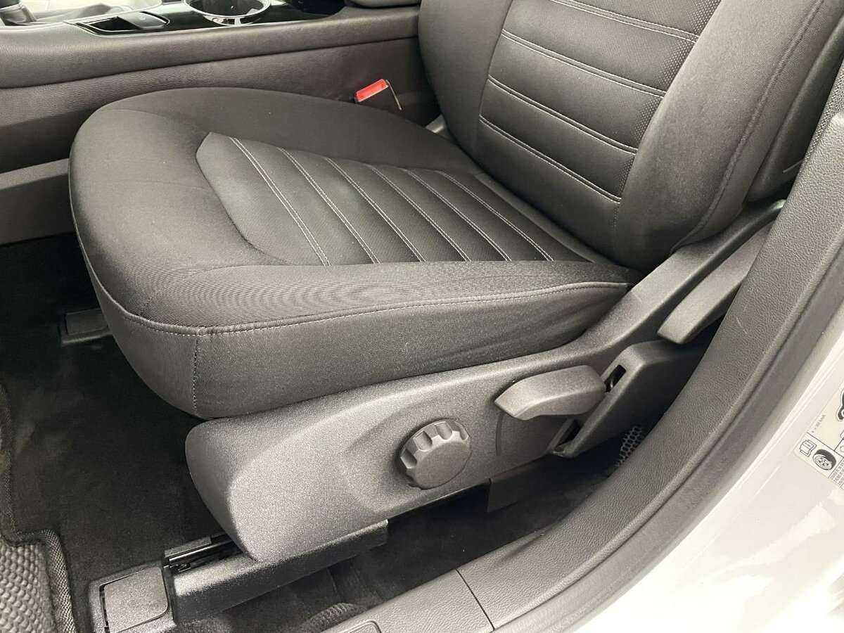 Ford Mondeo 2015 года с пробегом. Фото: #9