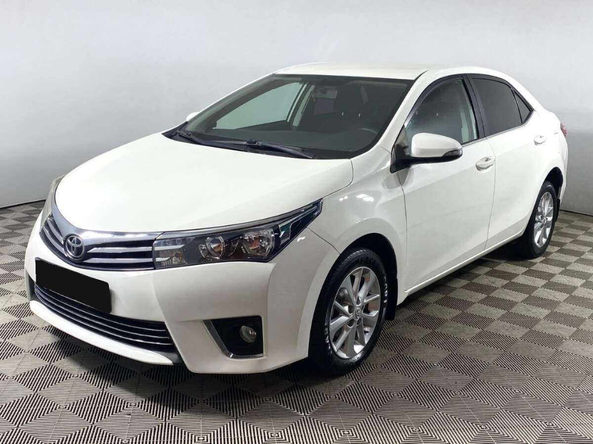 Toyota Corolla 2013 года с пробегом. Посмотреть фото