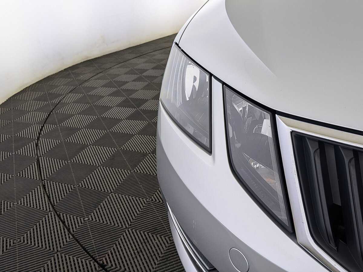 Skoda Octavia 2018 года с пробегом. Фото: #10