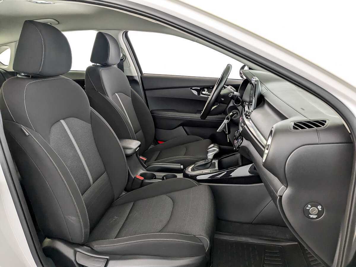 Kia Cerato 2020 года с пробегом. Фото: #22