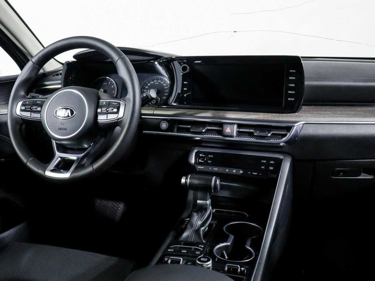 Kia K5 2020 года с пробегом. Фото: #11