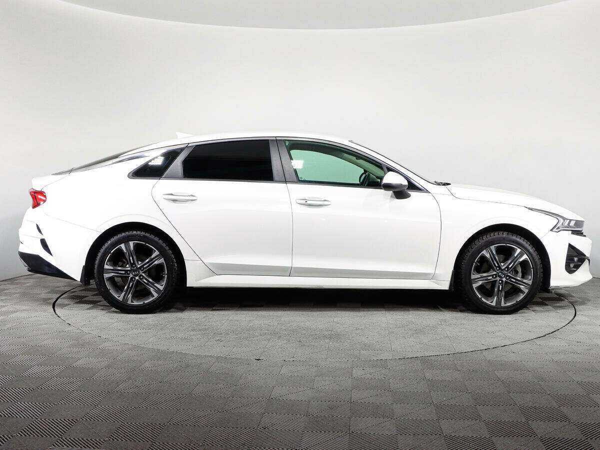 Kia K5 2020 года с пробегом. Фото: #3