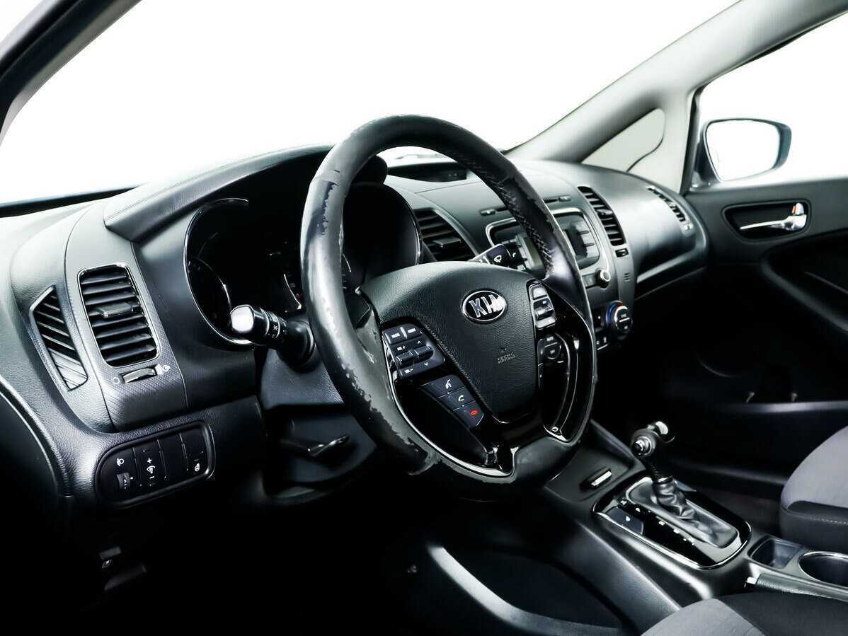 Kia Cerato 2017 года с пробегом. Фото: #12