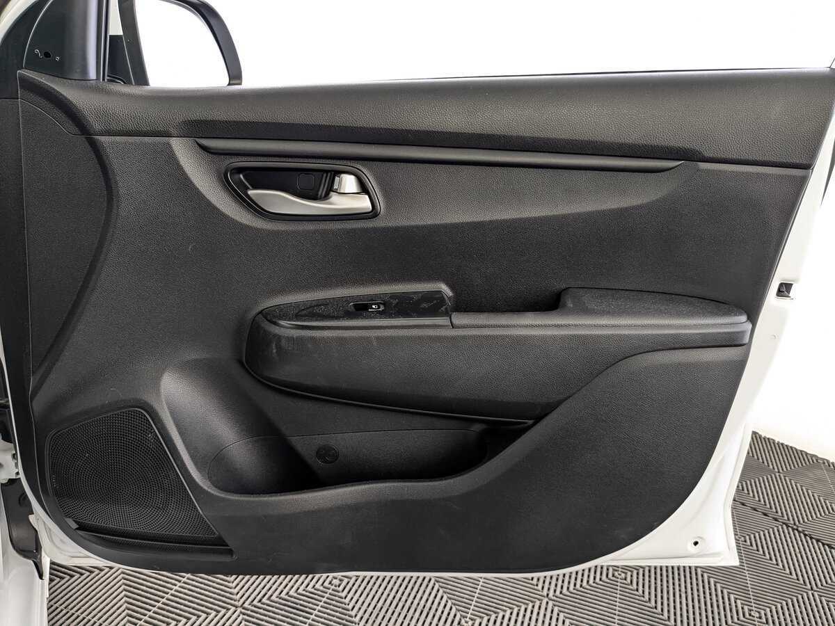 Kia Rio 2018 года с пробегом. Фото: #23