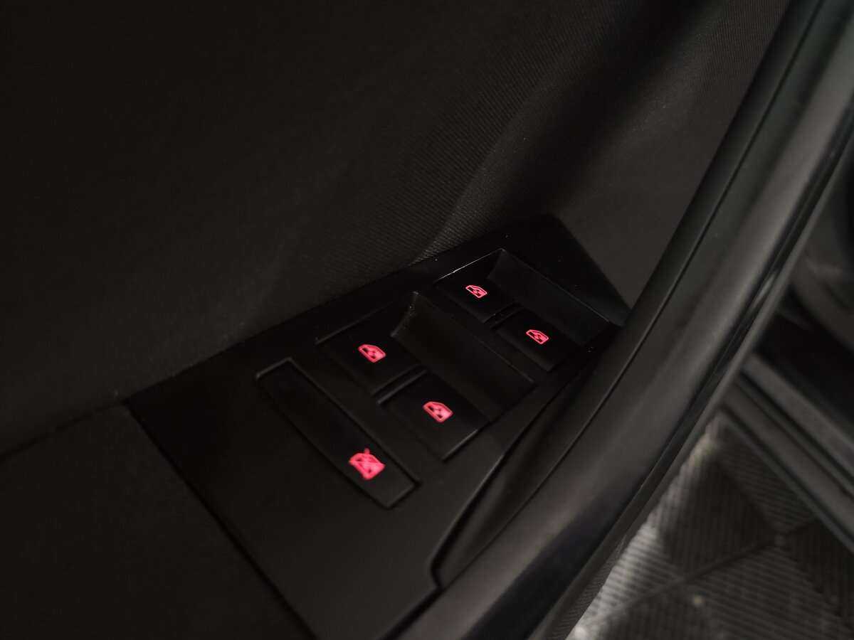 Opel Astra 2012 года с пробегом. Фото: #17