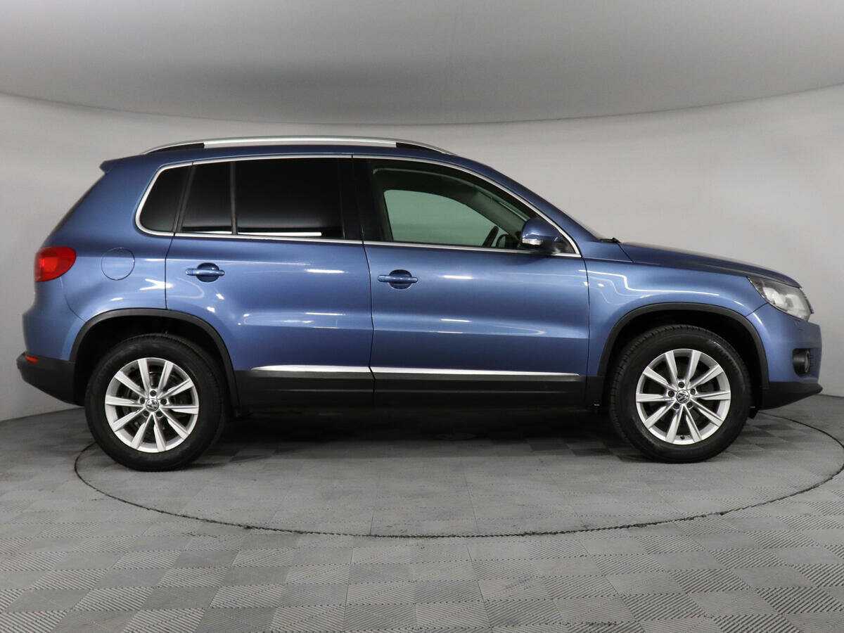 Volkswagen Tiguan 2012 года с пробегом. Фото: #3