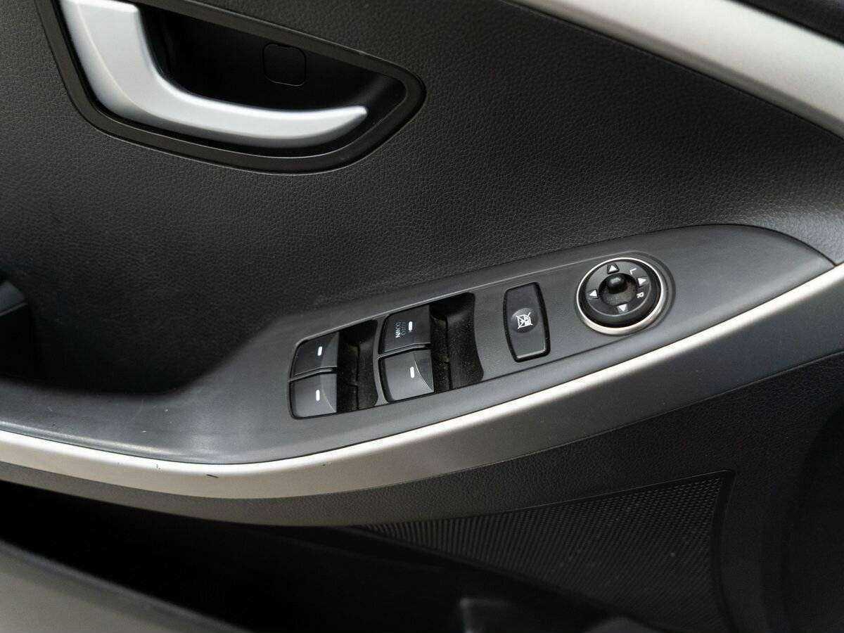 Hyundai i30 2014 года с пробегом. Фото: #11