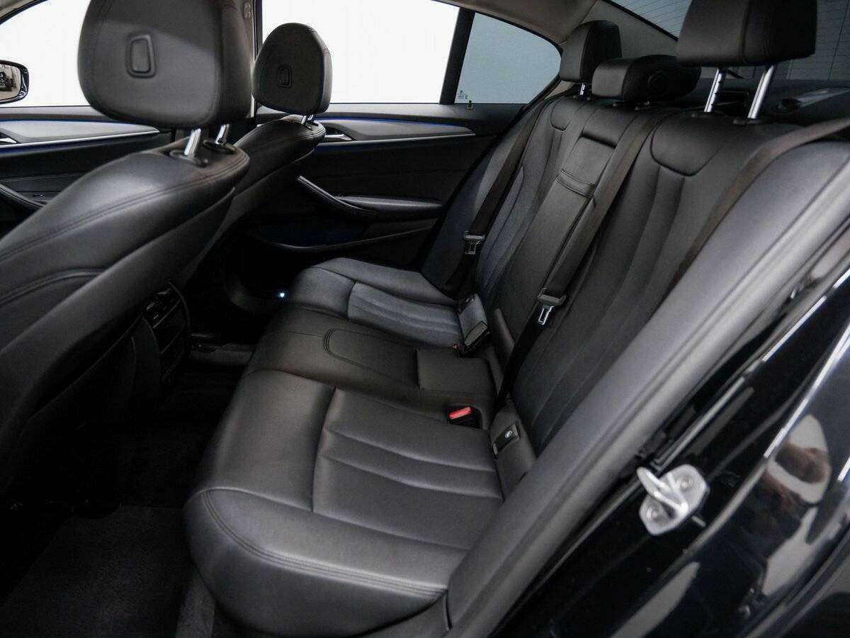 BMW 5 серии 2017 года с пробегом. Фото: #13