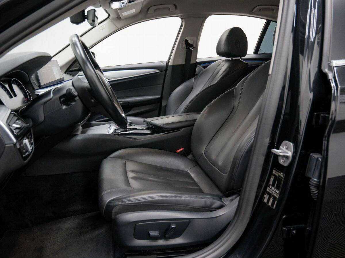 BMW 5 серии 2017 года с пробегом. Фото: #15