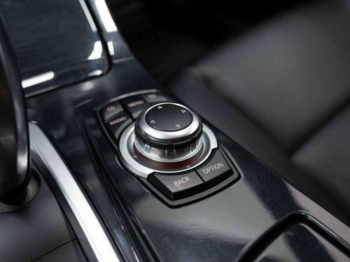 BMW 5 серии 2012 года с пробегом. Фото: #22