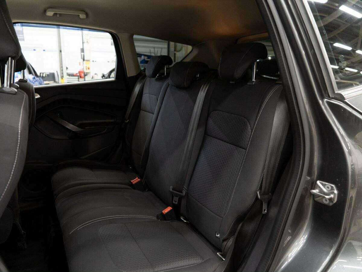 Ford Kuga 2017 года с пробегом. Фото: #6