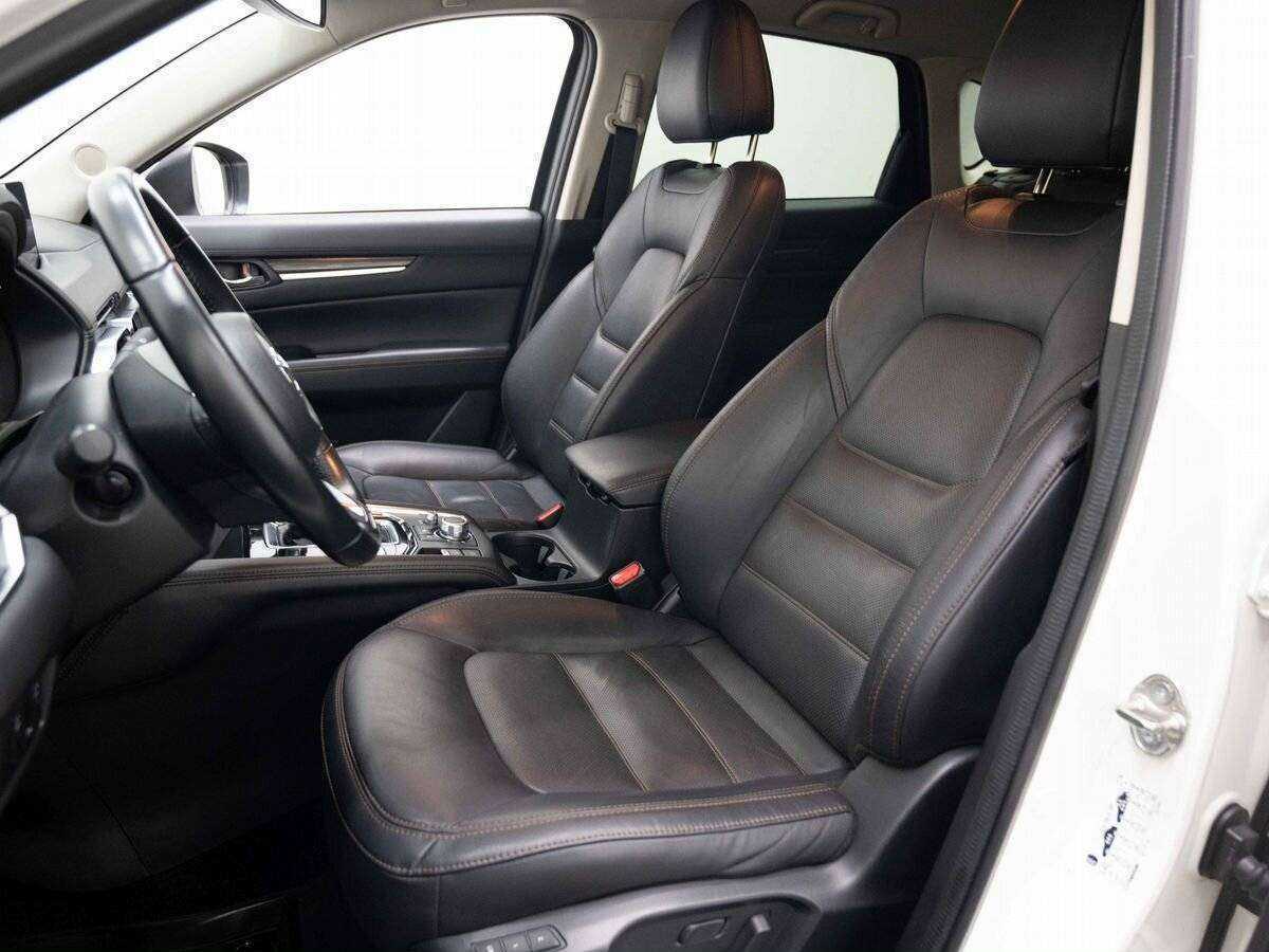 Б/У Мазда Ц-Икс-5 2018 года. Фото: #7