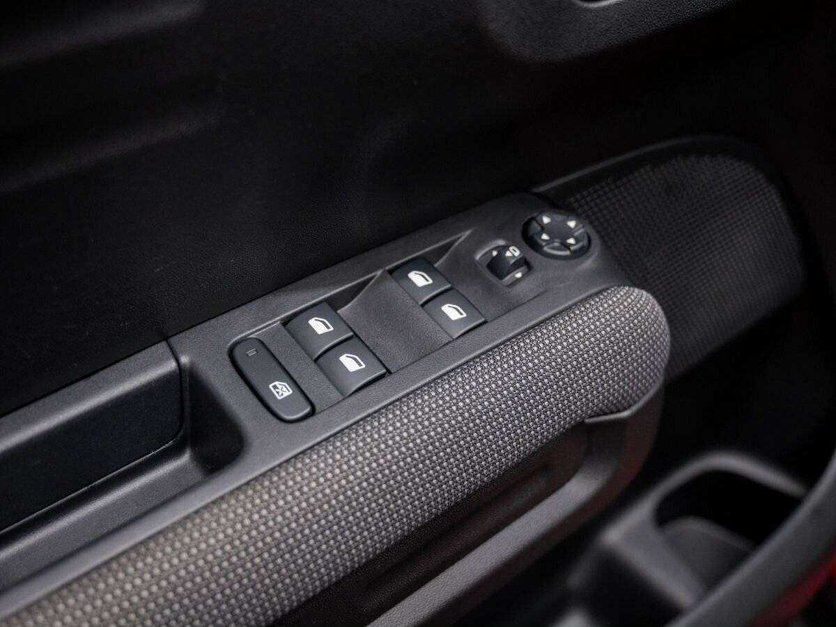 Б/У Ситроен Ц3 Эйркросс 2020 года. Фото: #15