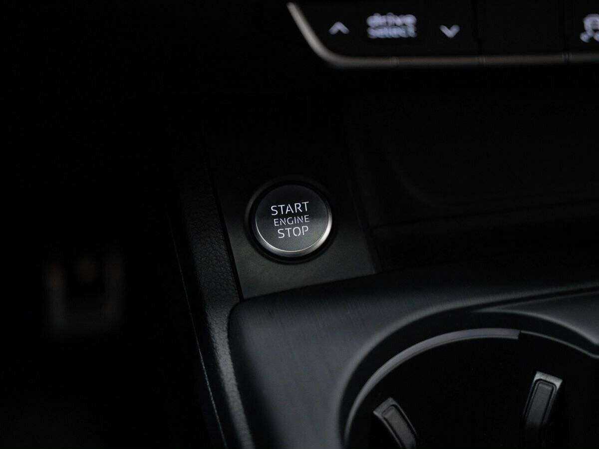 Audi A4 2019 года с пробегом. Фото: #24