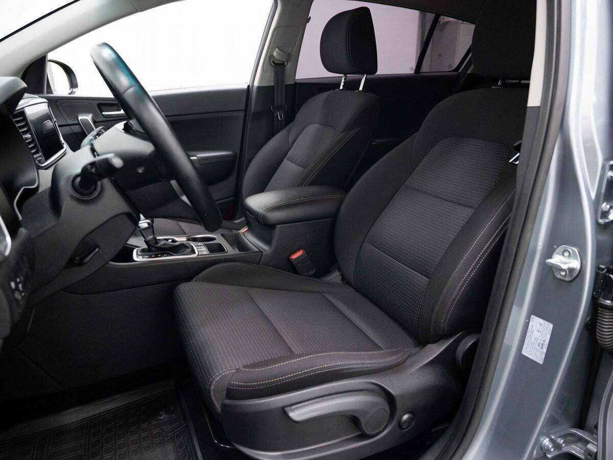 Б/У Киа Спортейдж 2020 года. Фото: #7