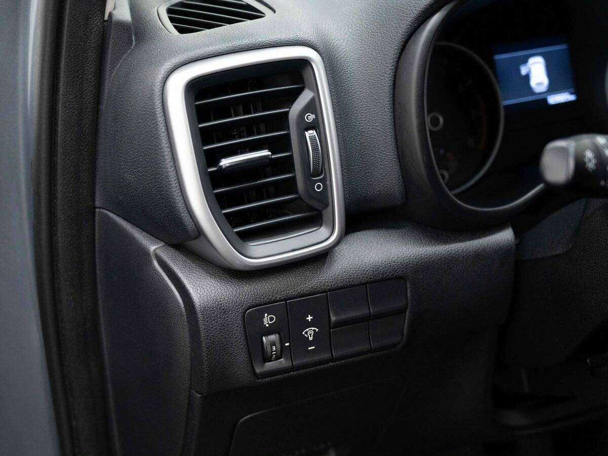 Б/У Киа Спортейдж 2020 года. Фото: #19