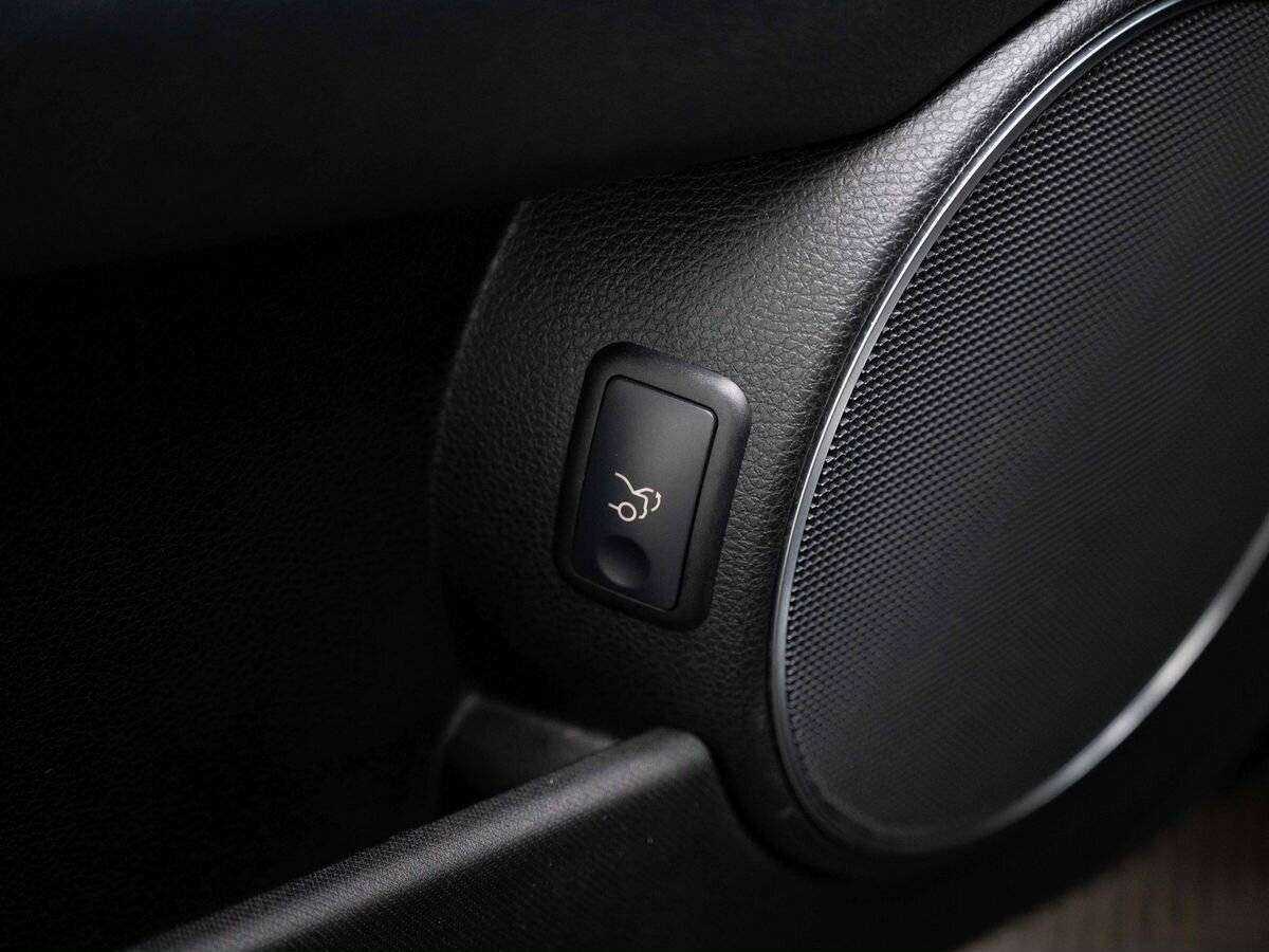 Mercedes-Benz C-Класс 2013 года с пробегом. Фото: #16