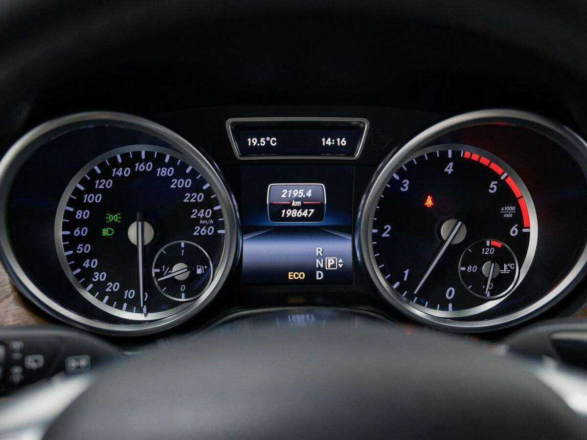 Mercedes-Benz M-Класс 2013 года с пробегом. Фото: #22