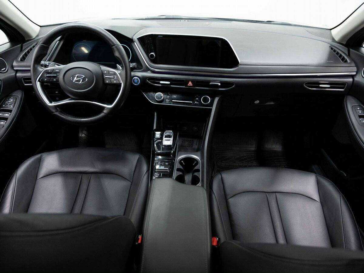 Hyundai Sonata 2021 года с пробегом. Фото: #21