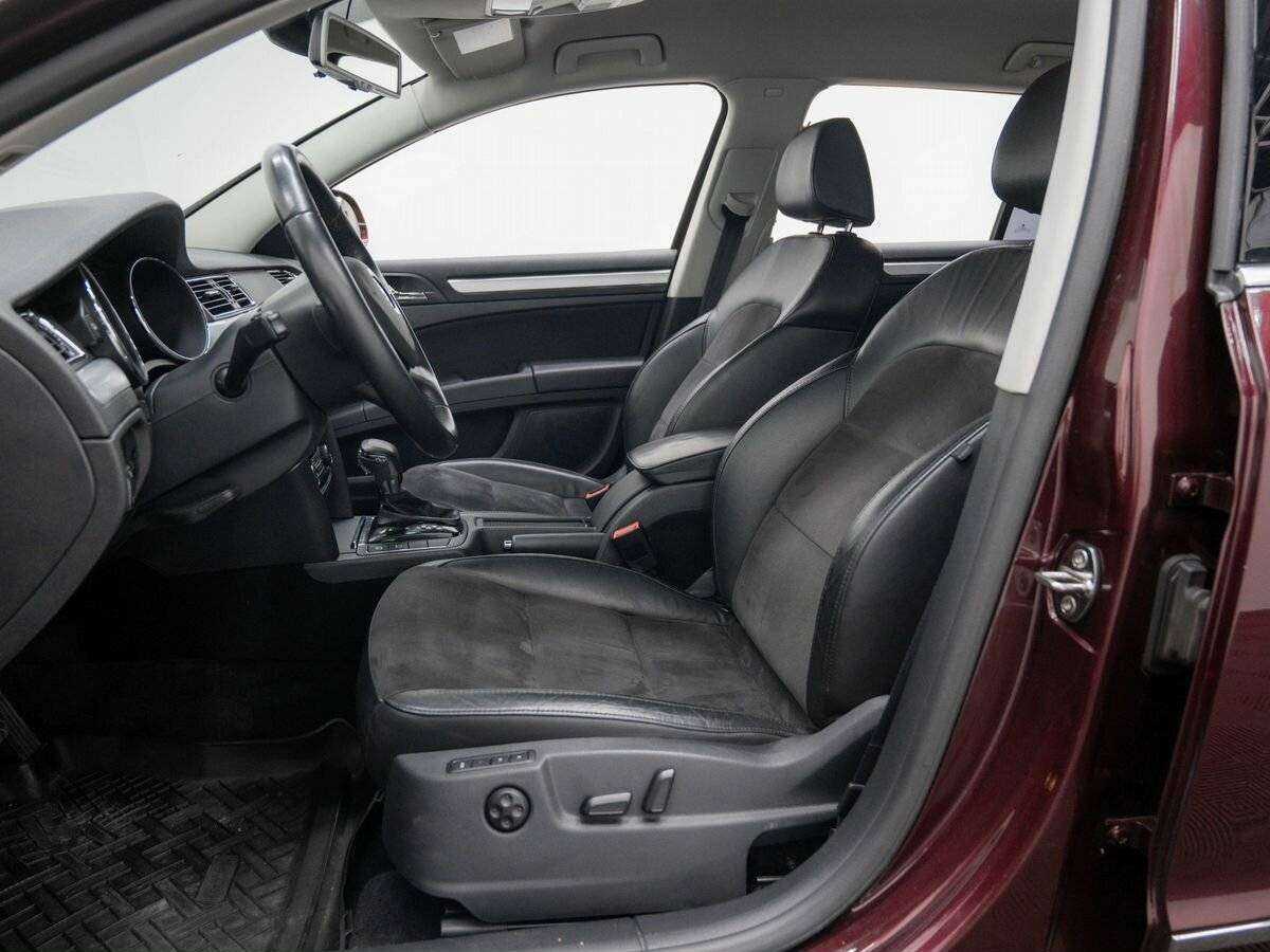 Б/У Шкода Суперб 2014 года. Фото: #14