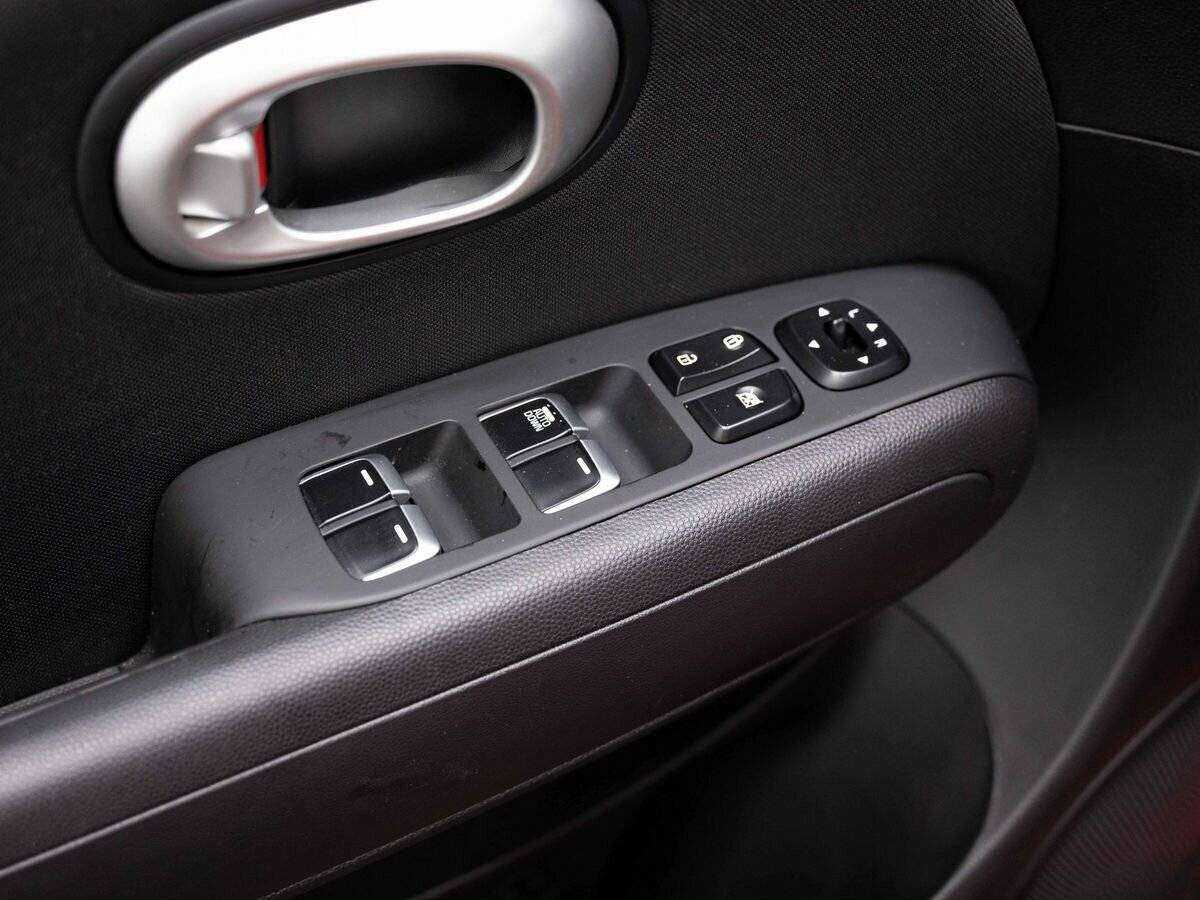 Б/У Киа Соул 2018 года. Фото: #17