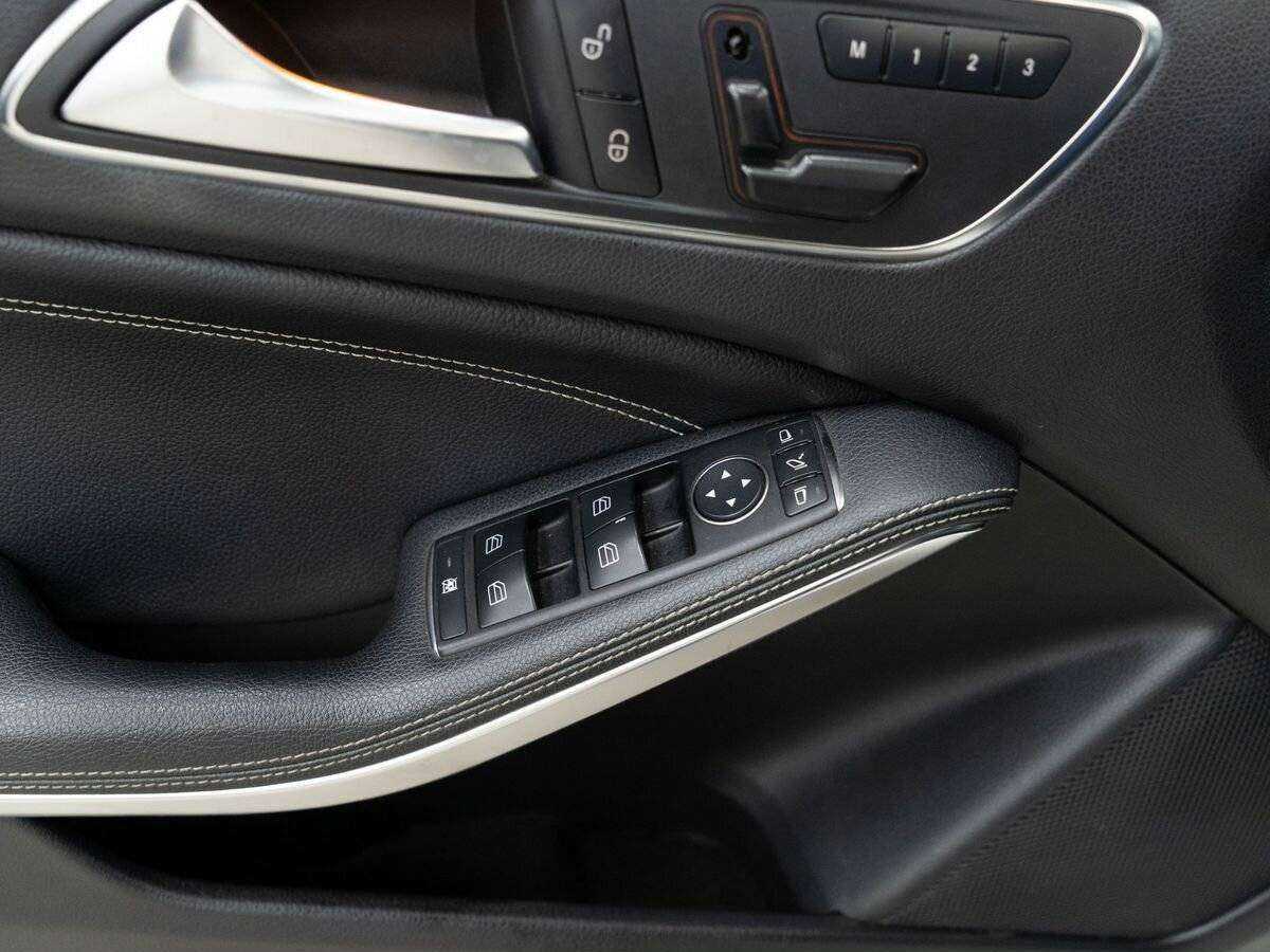 Mercedes-Benz A-Класс 2013 года с пробегом. Фото: #12