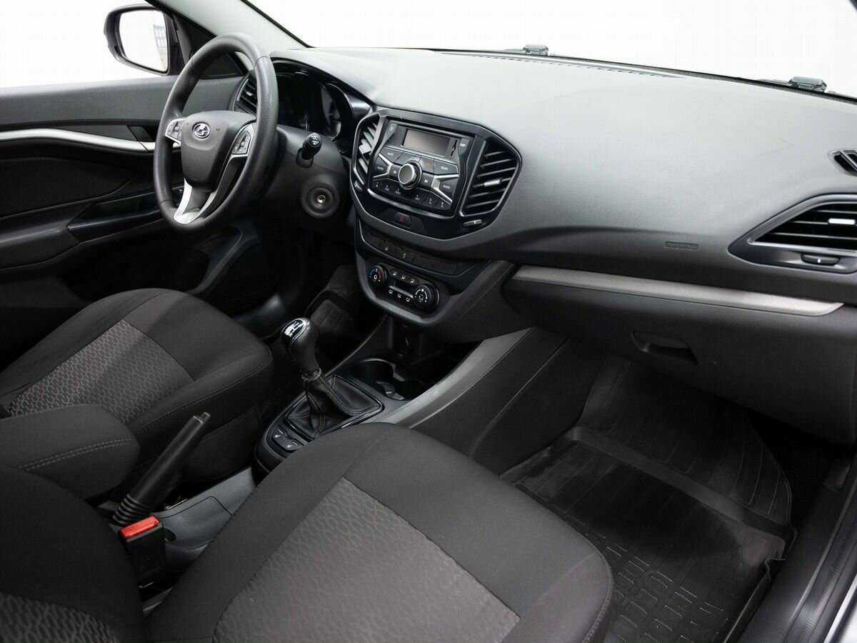 Б/У Лада (ВАЗ) Веста 2020 года. Фото: #10