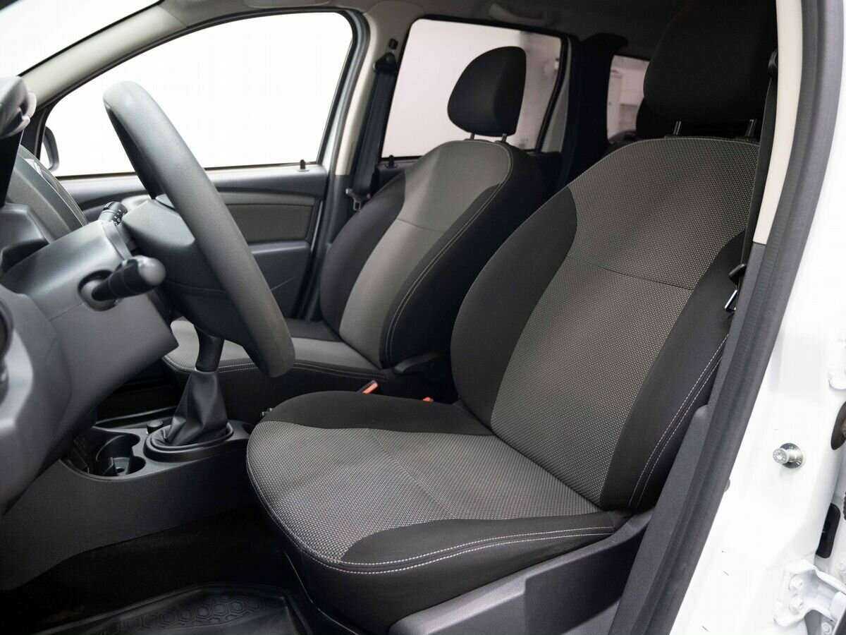 Б/У Рено Дастер 2017 года. Фото: #7