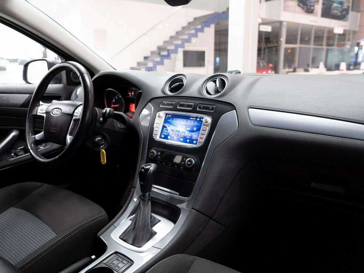 Ford Mondeo 2012 года с пробегом. Фото: #13