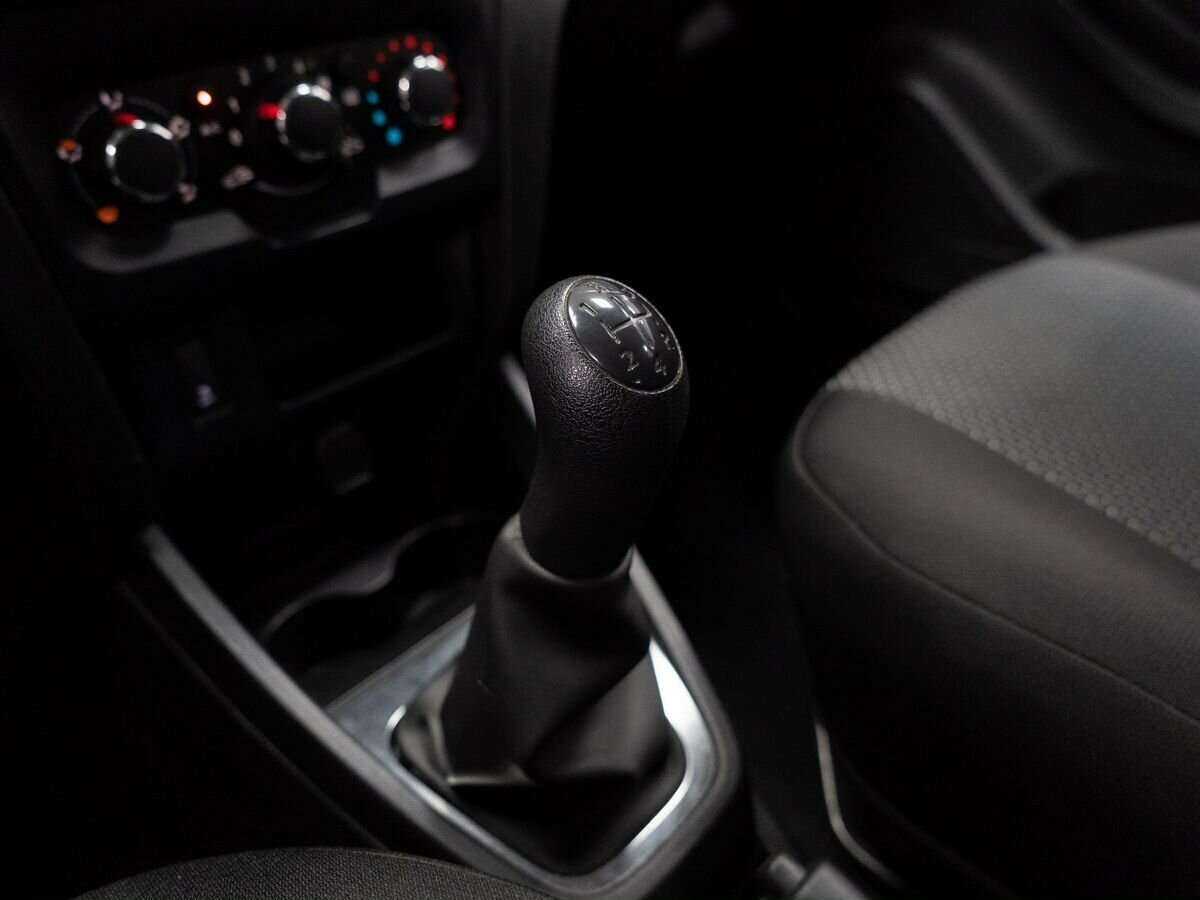 Lada (ВАЗ) XRAY 2017 года с пробегом. Фото: #11