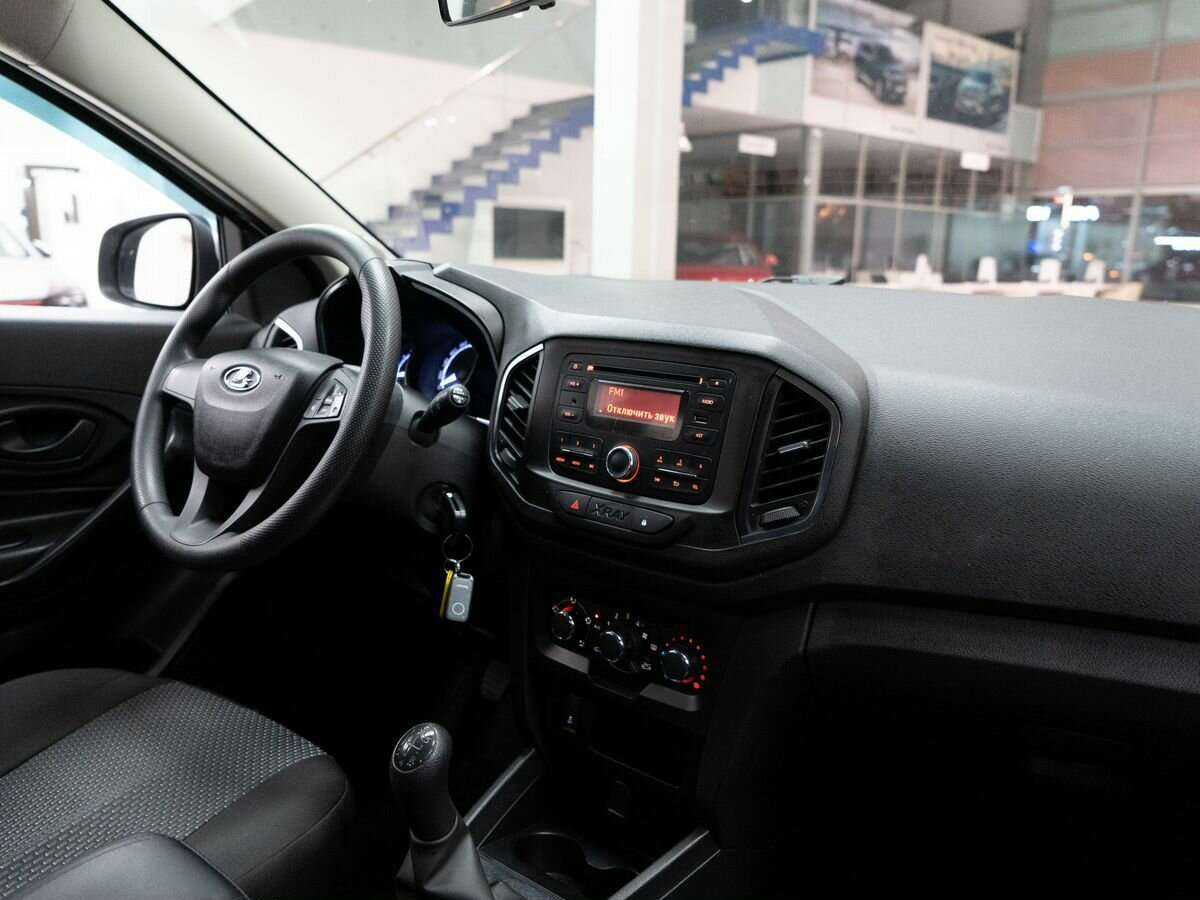 Lada (ВАЗ) XRAY 2017 года с пробегом. Фото: #14