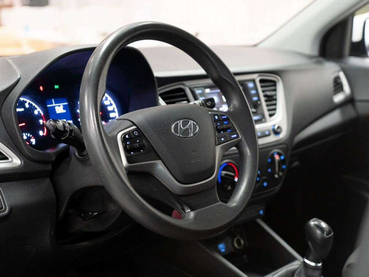 Hyundai Solaris 2019 года с пробегом. Фото: #4