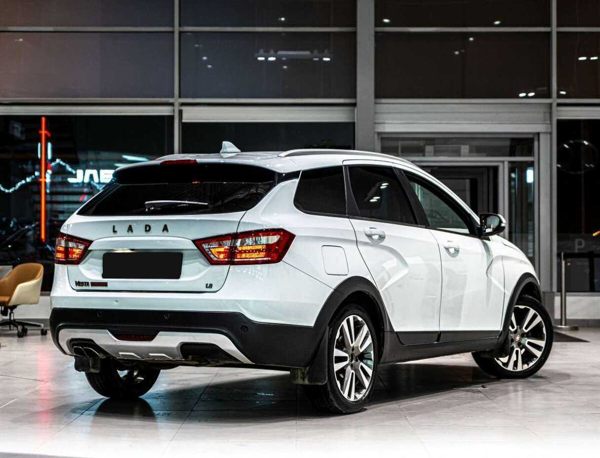 Lada (ВАЗ) Vesta 2018 года с пробегом. Фото: #2