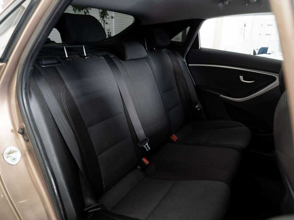 Hyundai i30 2013 года с пробегом. Фото: #7