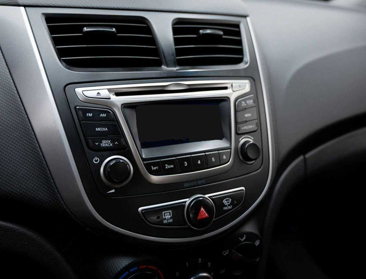 Б/У Хендай Солярис 2015 года. Фото: #19