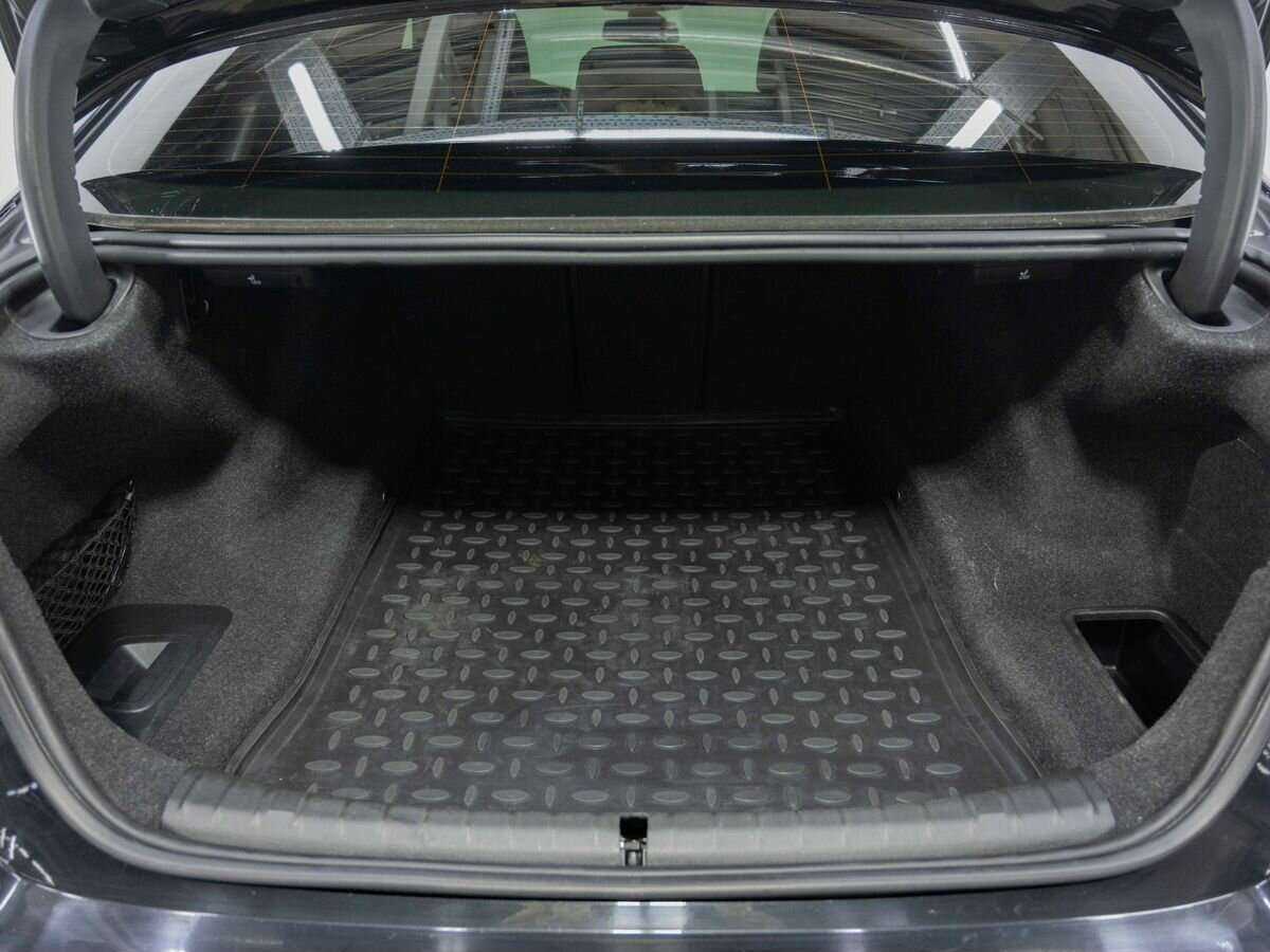 BMW 5 серии 2019 года с пробегом. Фото: #28