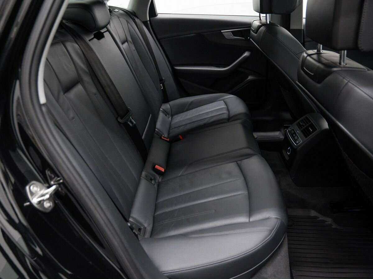 Audi A4 2017 года с пробегом. Фото: #9
