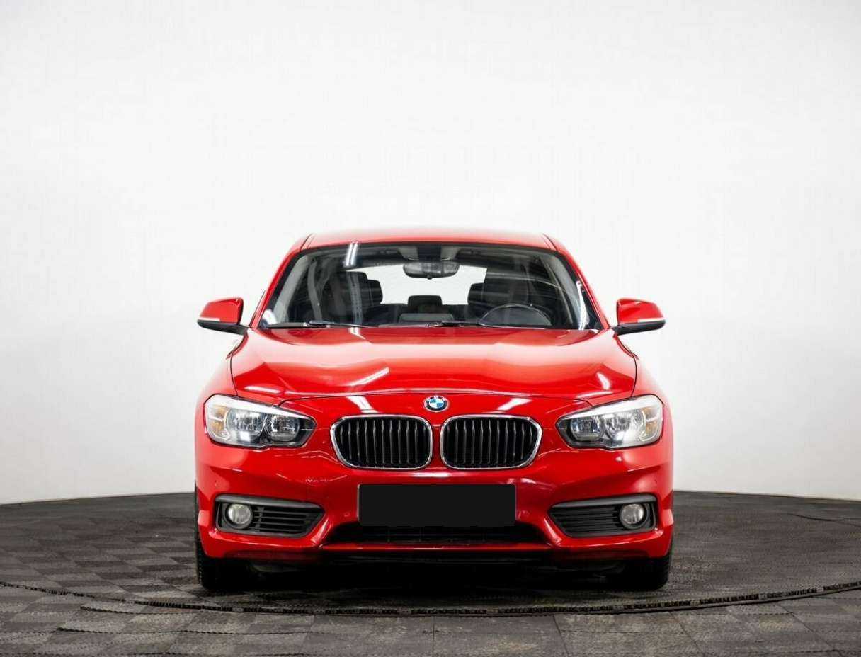 BMW 1 серии 2016 года с пробегом. Фото: #1