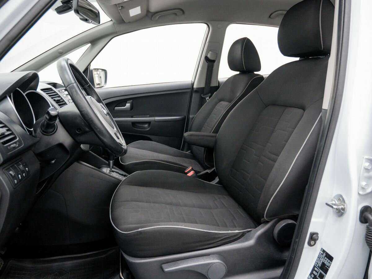 Б/У Киа Венга 2012 года. Фото: #8