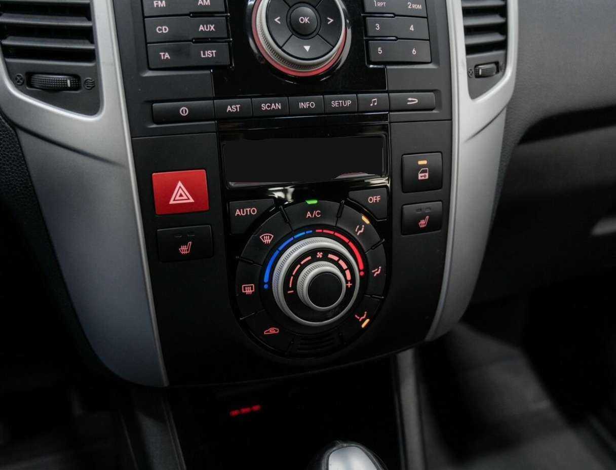 Б/У Киа Венга 2012 года. Фото: #15