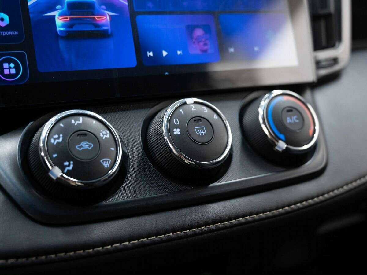 Toyota RAV4 2017 года с пробегом. Фото: #25