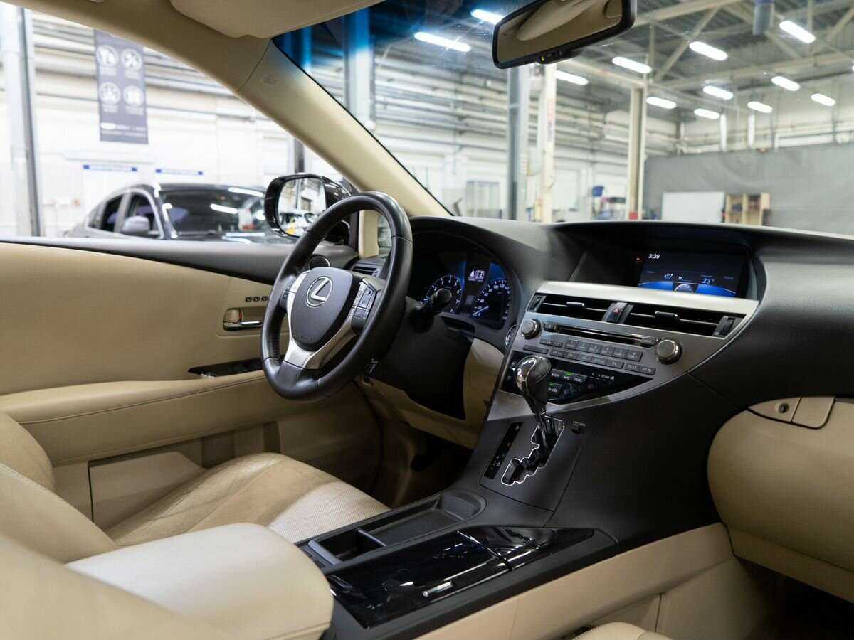 Lexus RX 2012 года с пробегом. Фото: #18