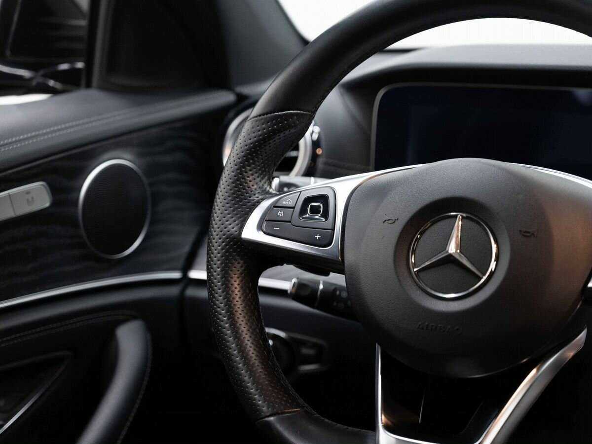 Mercedes-Benz E-Класс 2017 года с пробегом. Фото: #15