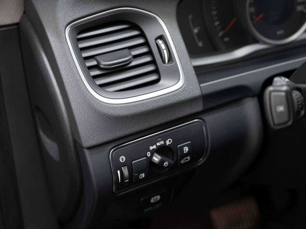 Volvo S60 2013 года с пробегом. Фото: #23