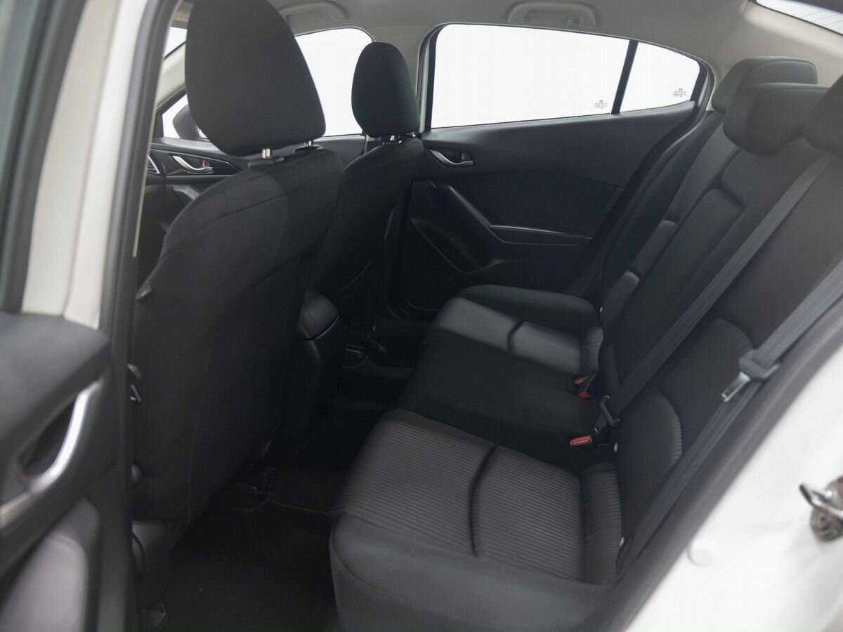 Б/У Мазда 3 2013 года. Фото: #8