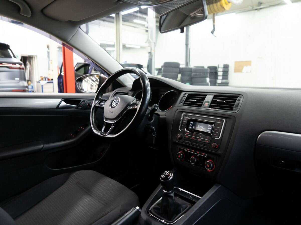 Volkswagen Jetta 2016 года с пробегом. Фото: #17