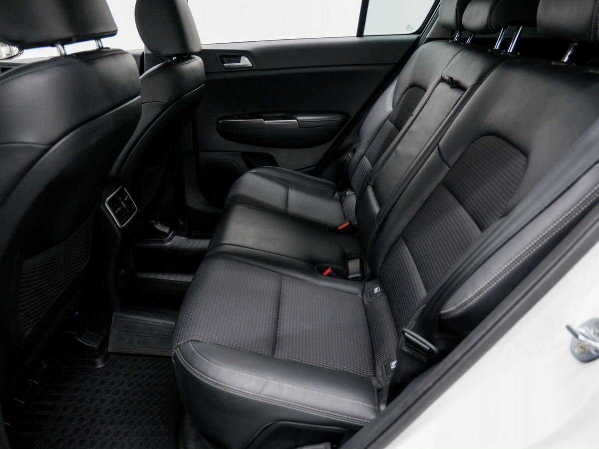 Б/У Киа Спортейдж 2018 года. Фото: #12