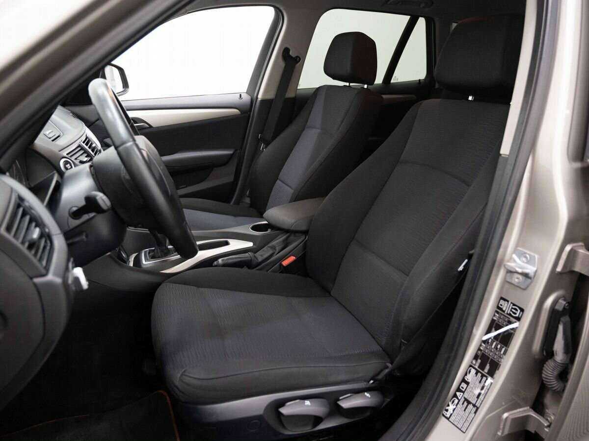 Б/У БМВ Икс1 2013 года. Фото: #7