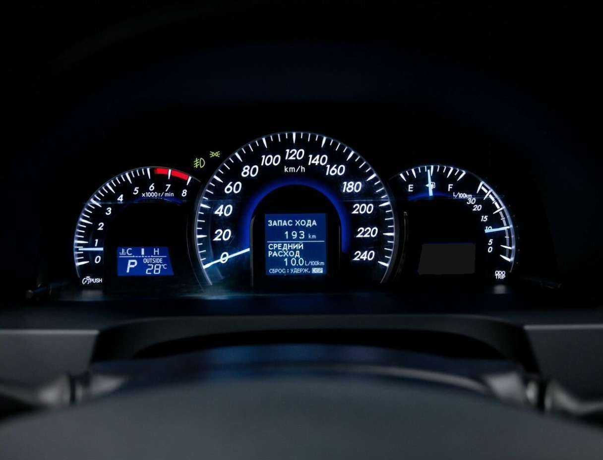 Б/У Тойота Камри 2014 года. Фото: #25