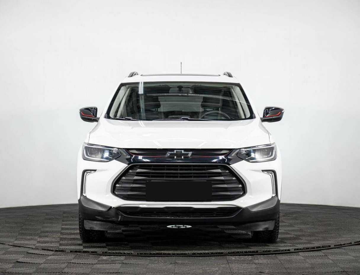 Б/У Шевроле Трэкер 2019 года. Фото: #1